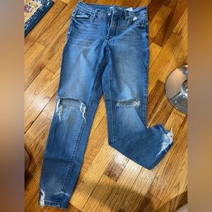 High Waisted Distressed Jeans